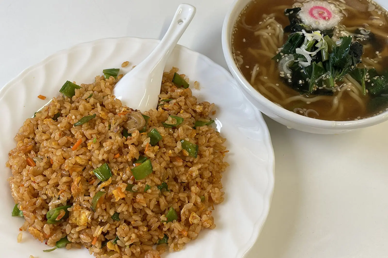 Coconut Garden民宿可享用中華料理午餐