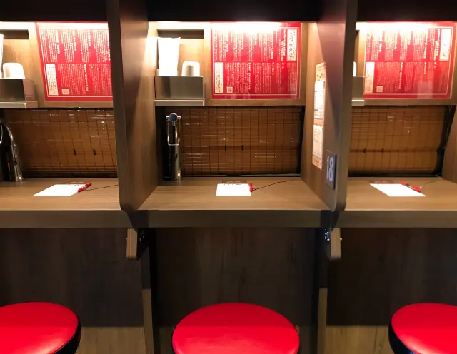A special space where you can focus entirely on one bowl of ramen