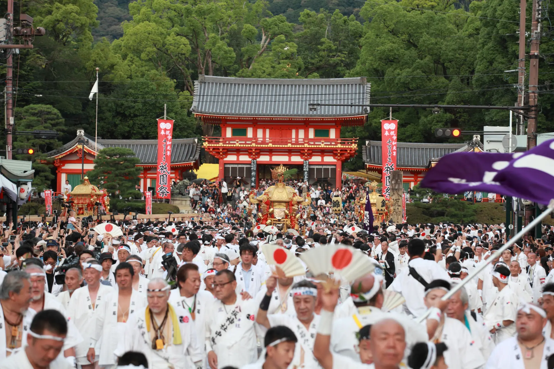 17日に執り行われる神輿渡御
