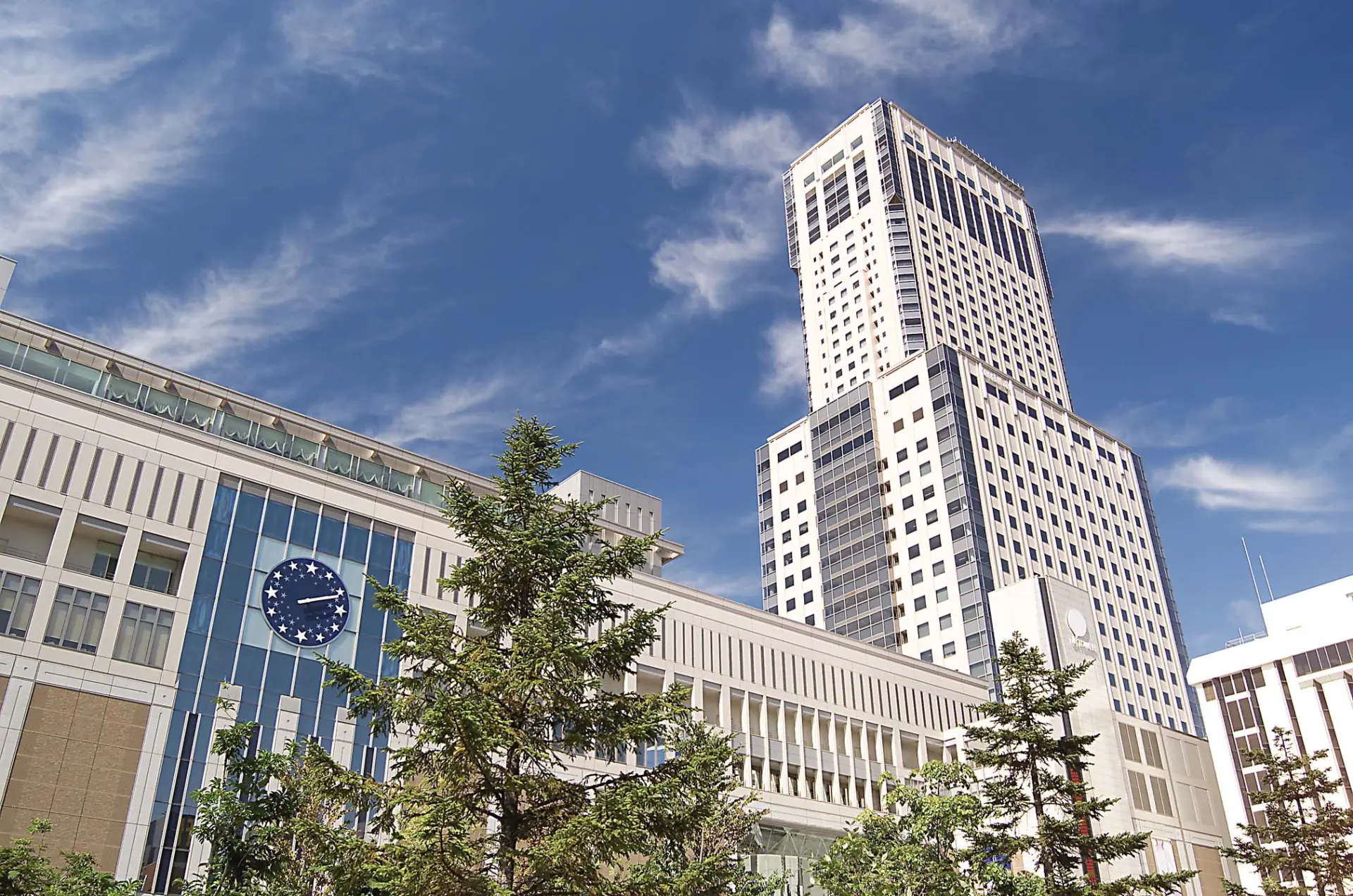 JR札幌駅に直結するJRタワーの上層階にあるホテル