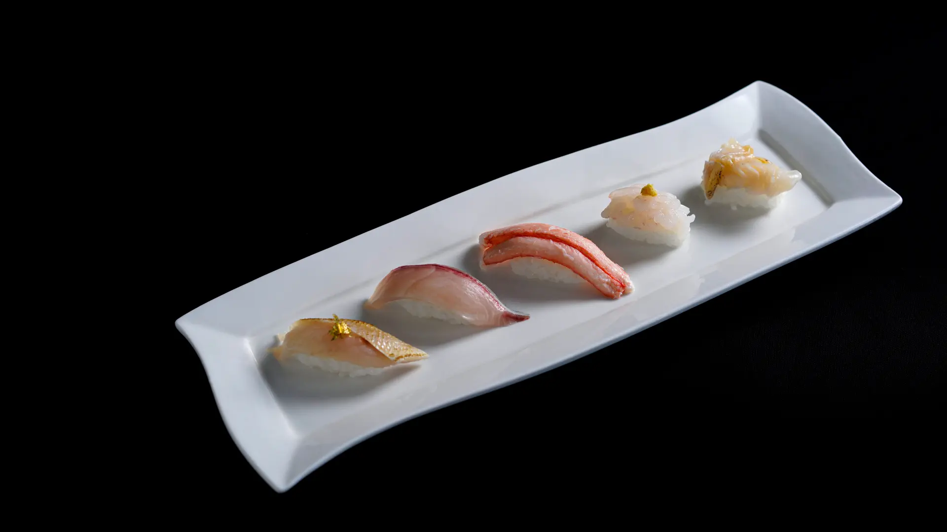 北陸の恵みが詰まった「煌5貫盛り」