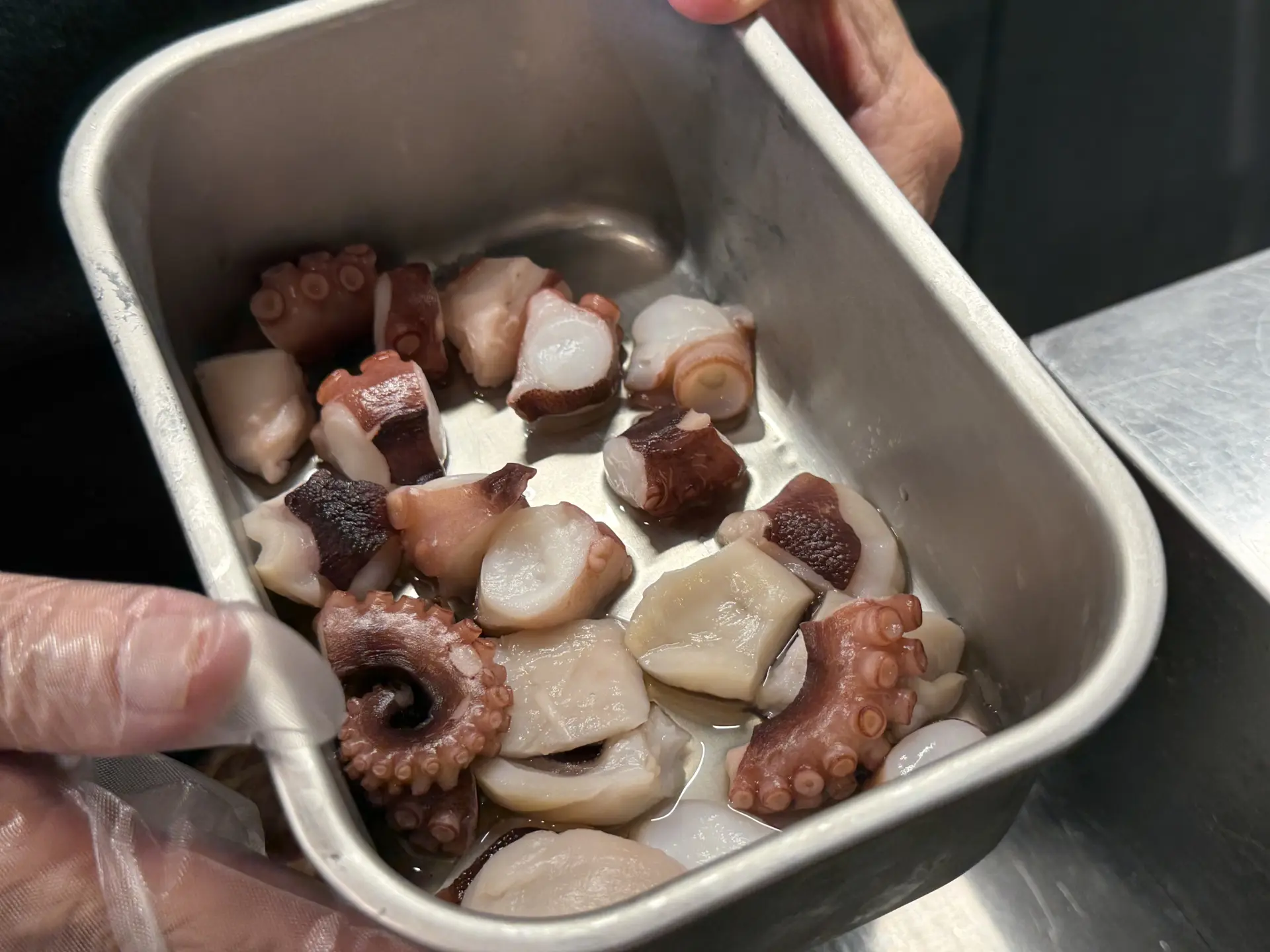 기본 재료인 대왕 문어