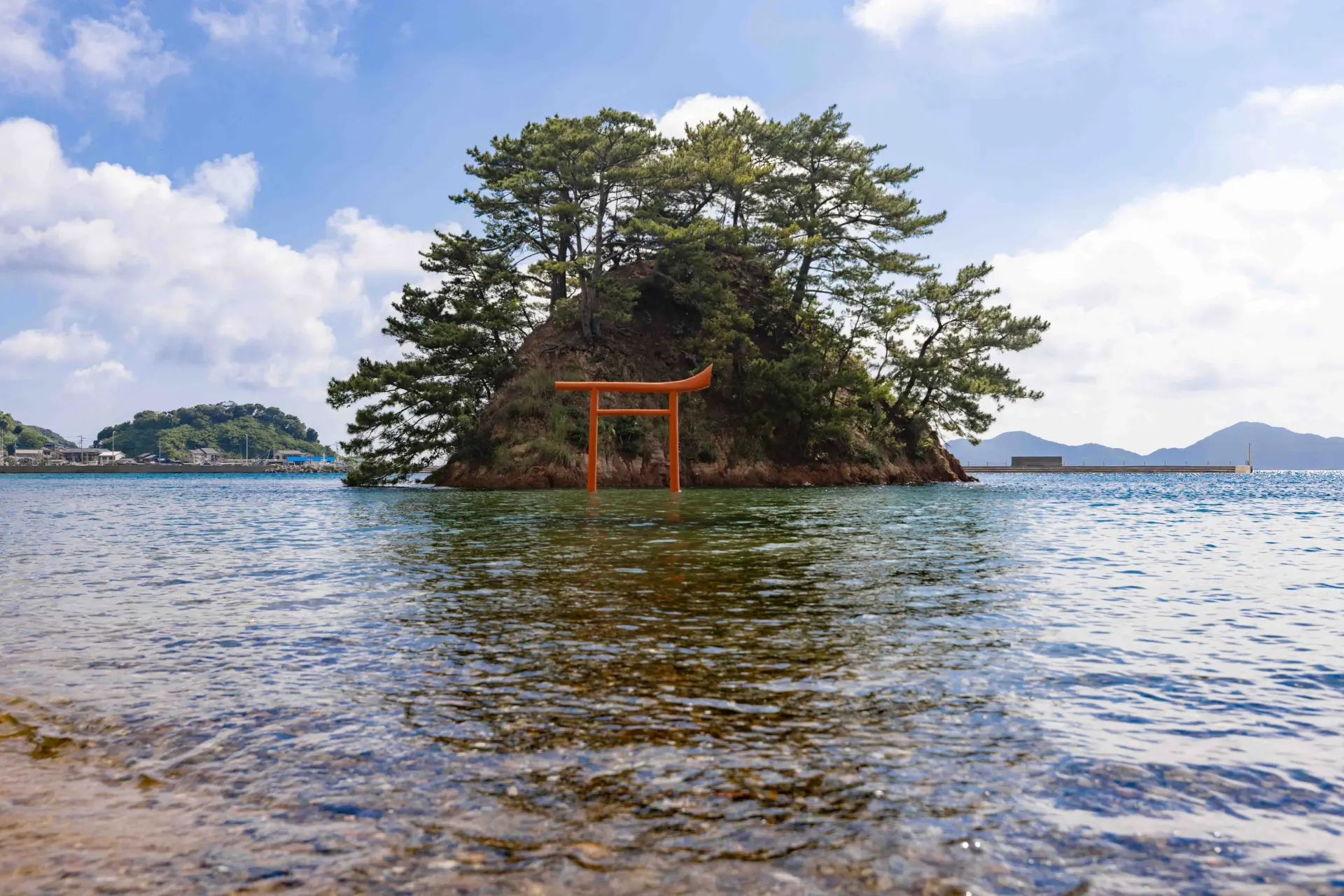 流傳著戀愛成就傳說的「夢之小夜島」