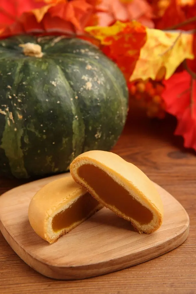 KABONEE, the shop’s most popular sweet made with Kouri Island pumpkin