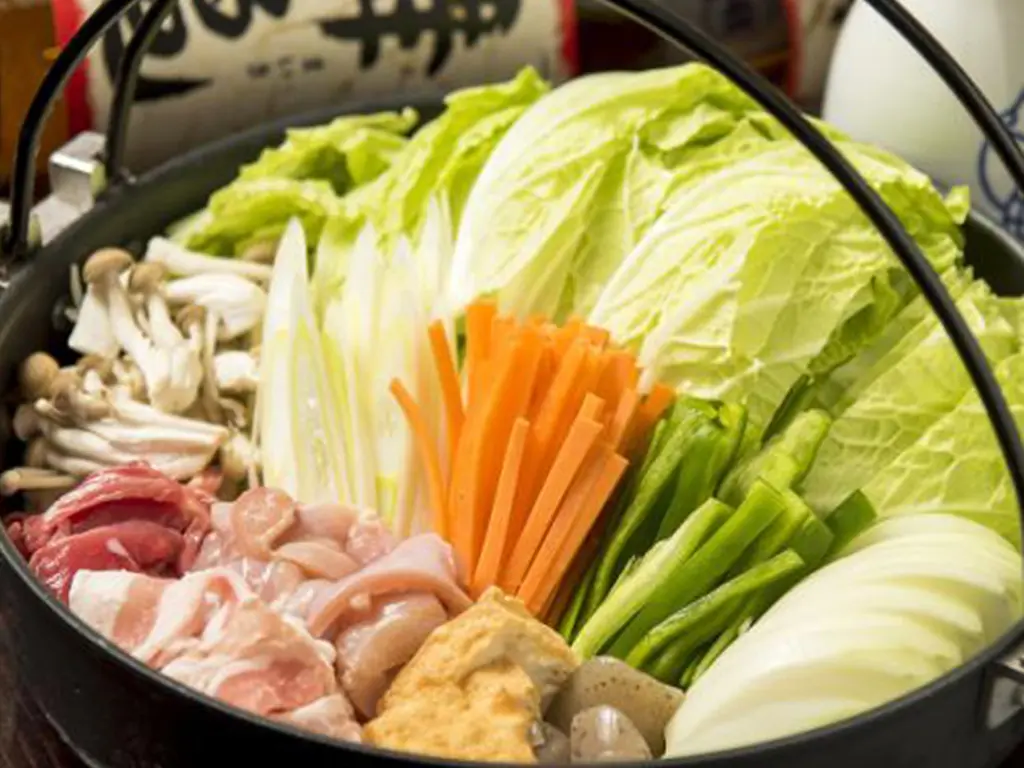 季節を問わず味わえる、東広島名物の「美酒鍋」