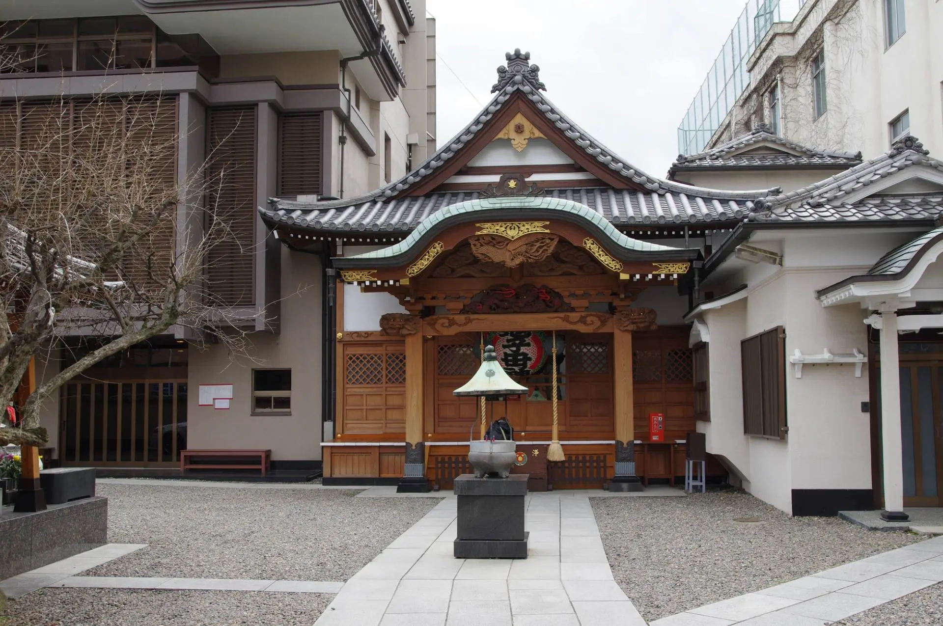 入谷 の 鬼子 母 神