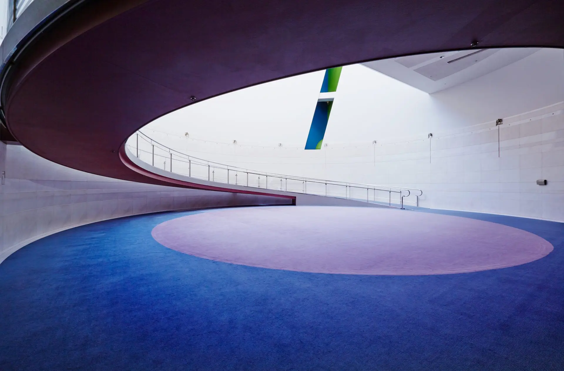 スパイラル SPIRAL - 買物情報、アクセス & 周辺情報 | GOOD LUCK TRIP