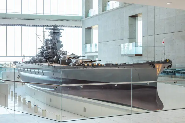全長26.3メートルもある10分の1戦艦「大和」