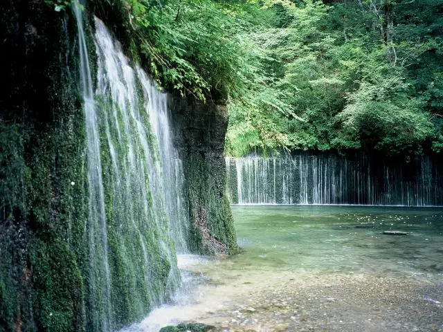 白絲瀑布（長野縣）