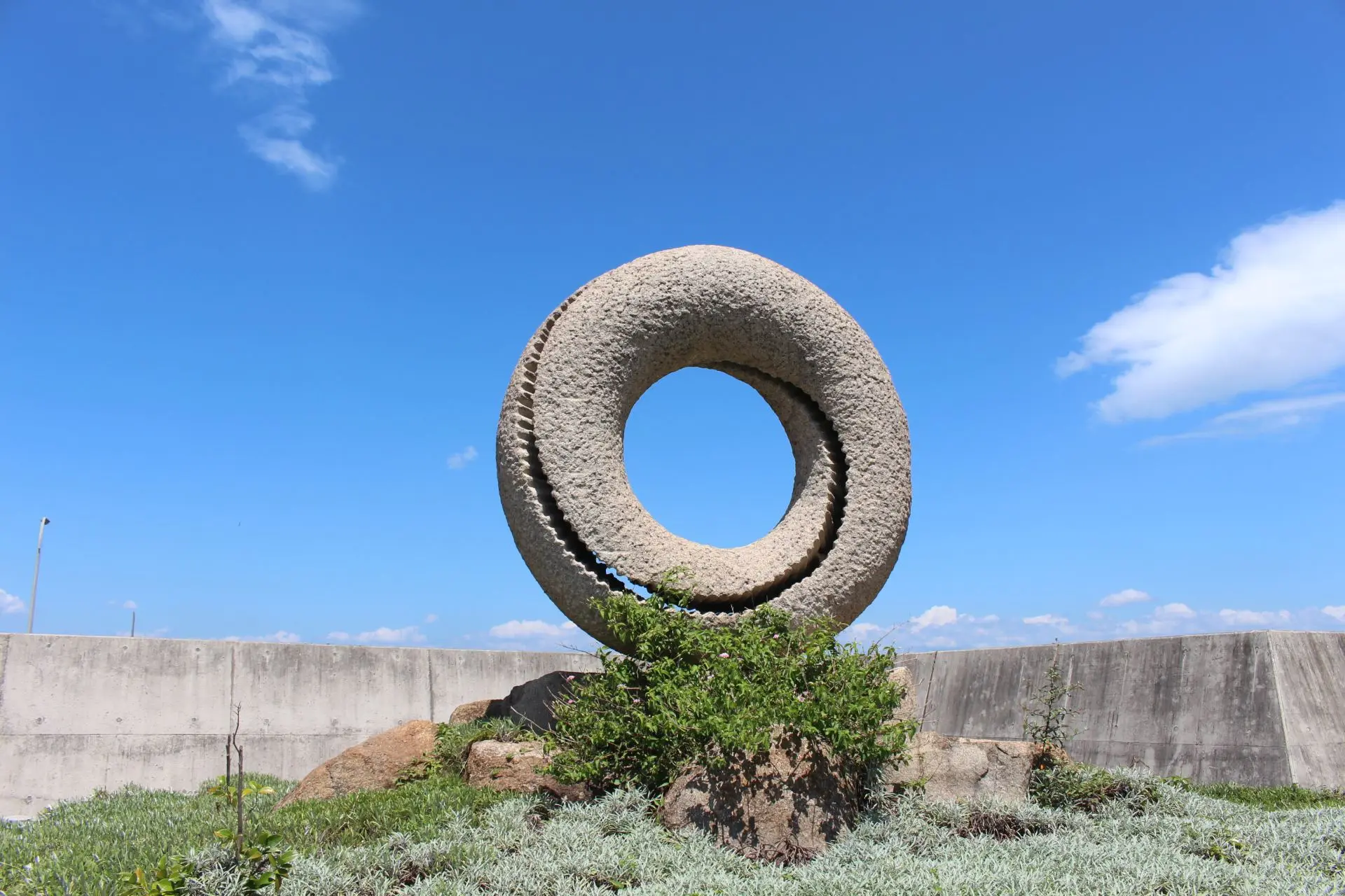 Kitagishima stone art (Mobius strip, Kitagi Guilin, Kitagi Venice