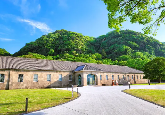 是日本現存最古老的西式工場建築