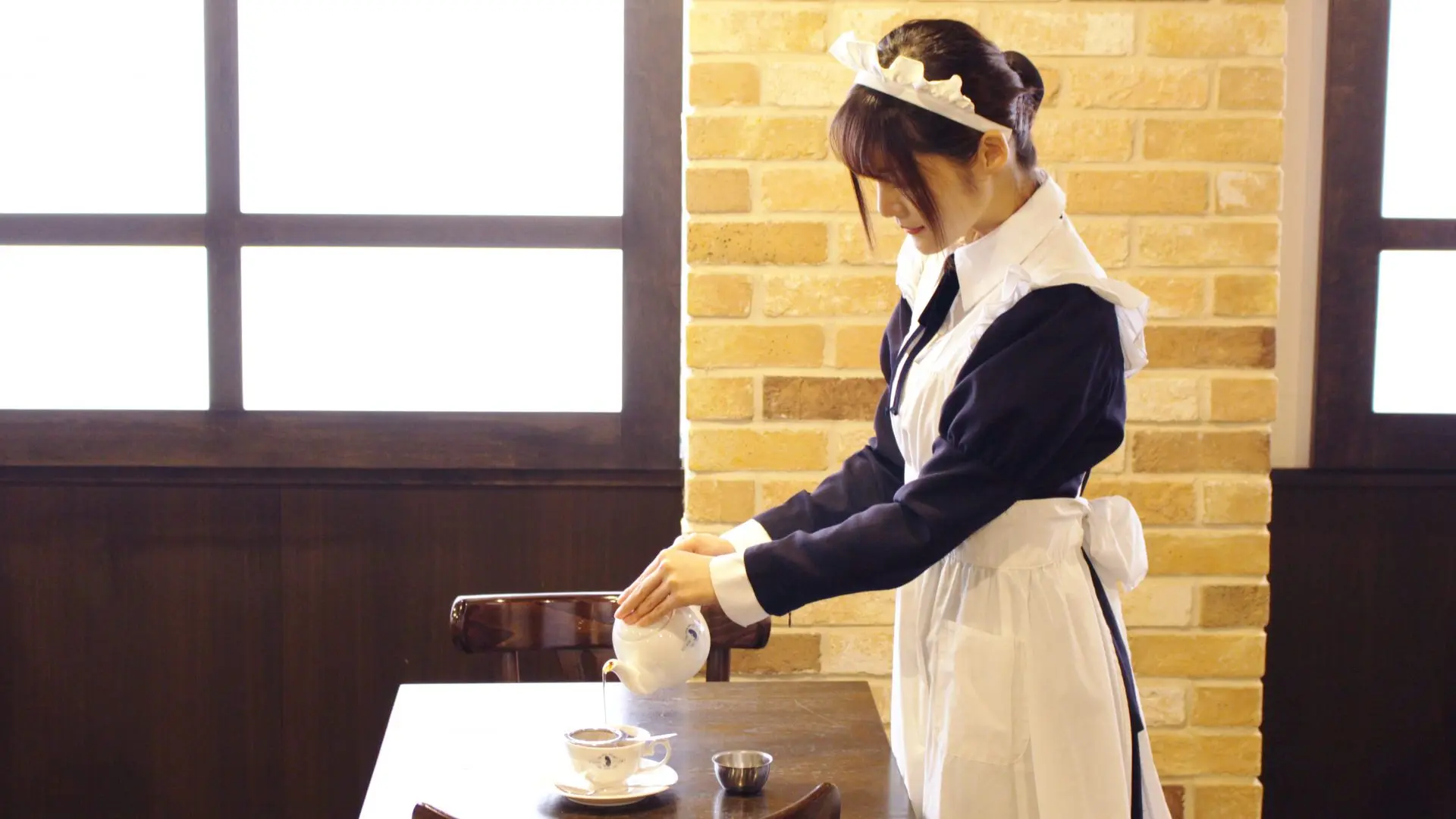 cure maid cafe