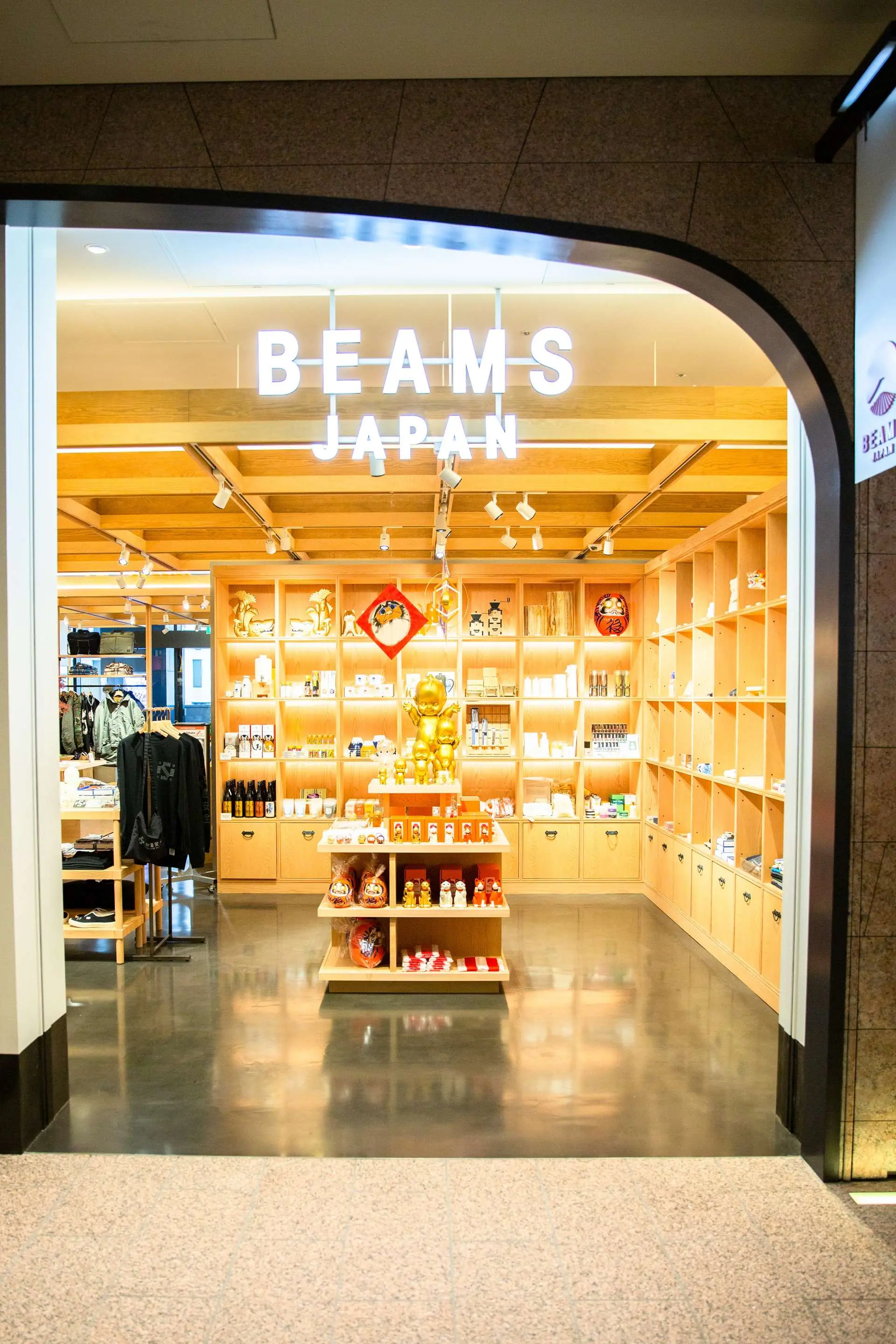 「BEAMS JAPAN 涩谷」店内