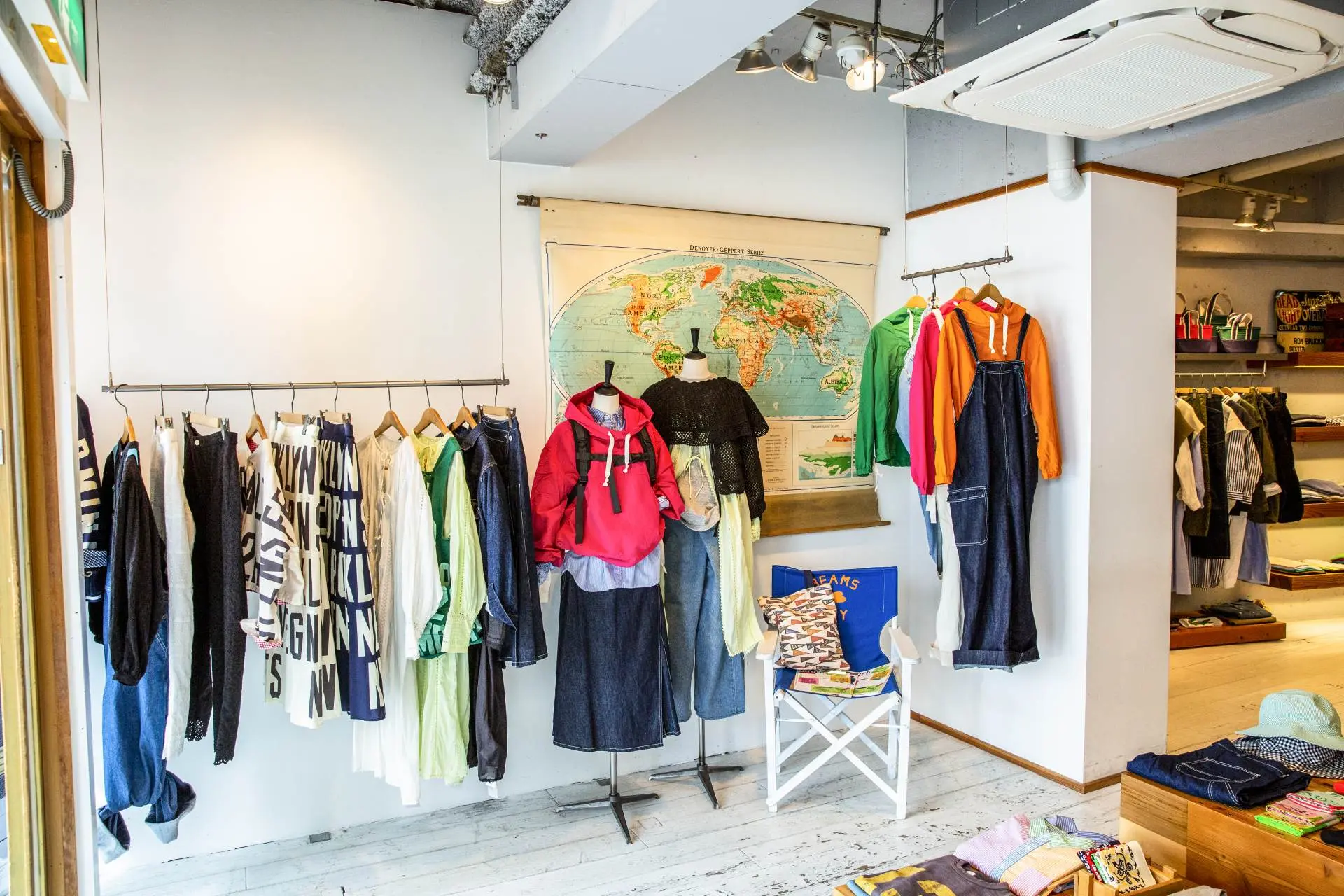 女装品牌「BEAMS BOY」以男性化设计的服饰而广受喜爱