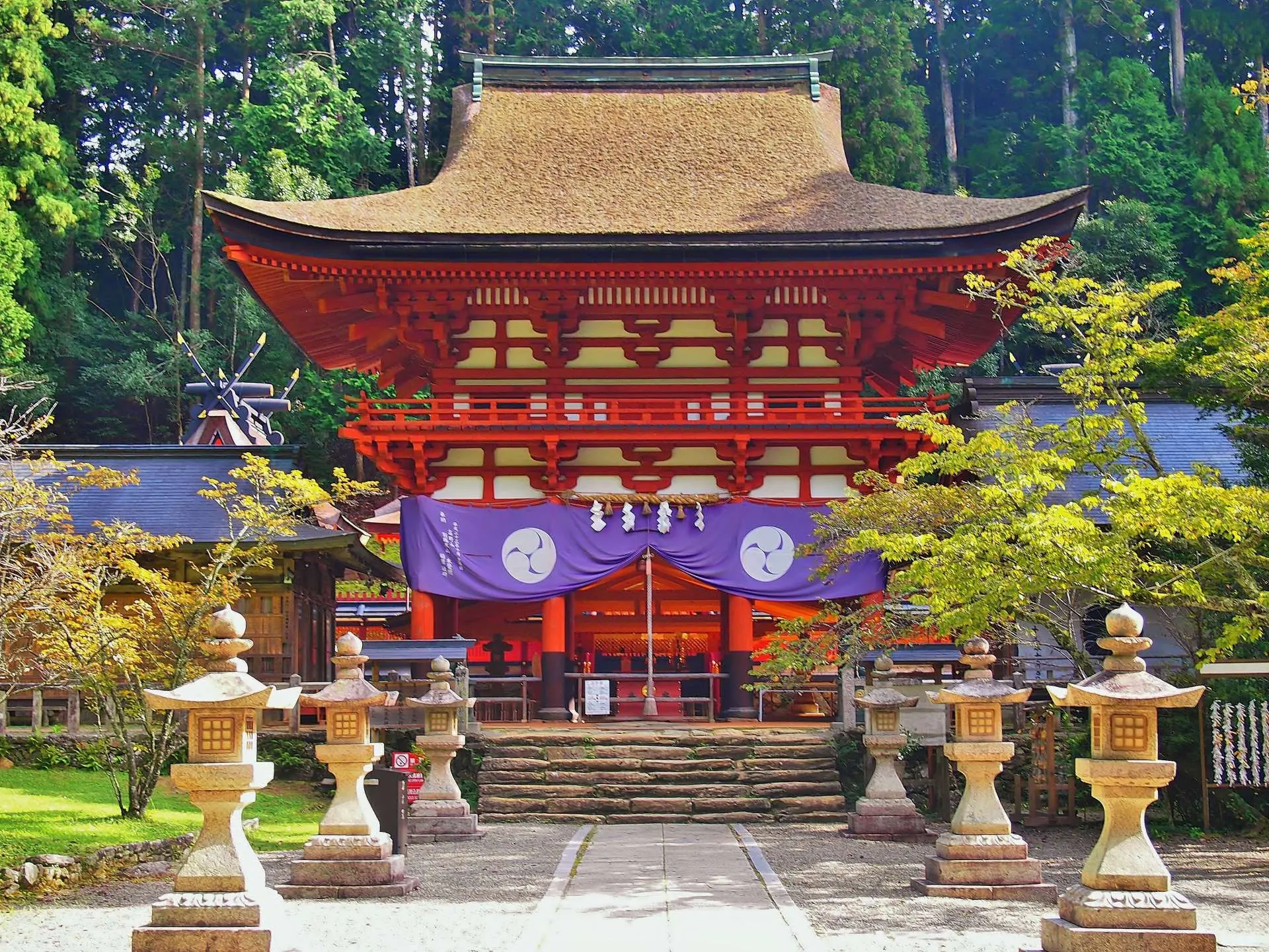 丹生都比売神社 - 見どころ、アクセス、口コミ & 周辺情報 | GOOD LUCK