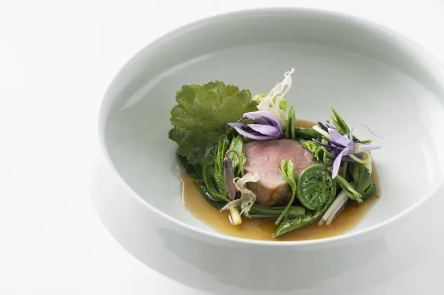 运用富山四季特色食材的料理