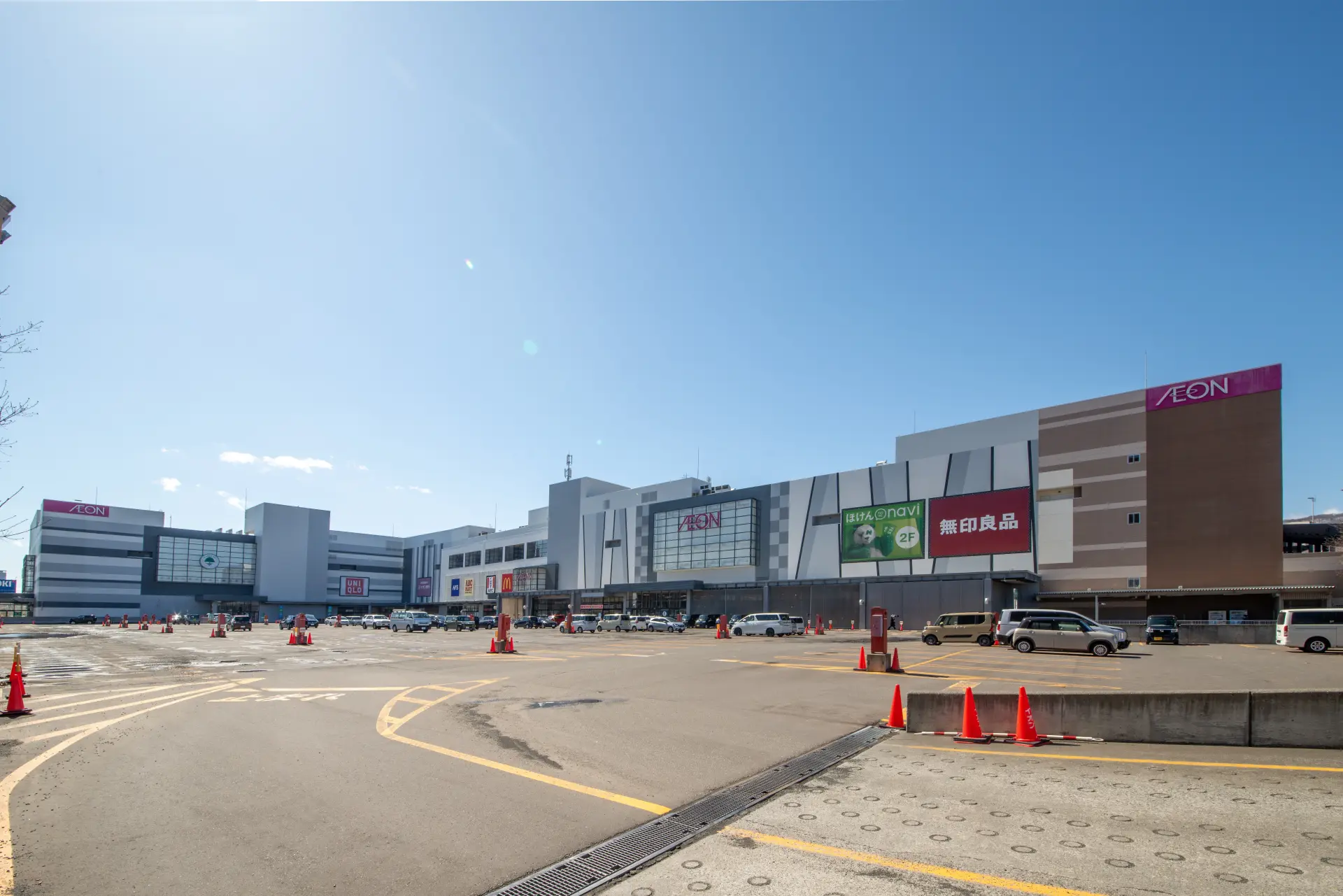 イオンモール札幌発寒 - 買物情報、アクセス、口コミ & 周辺情報