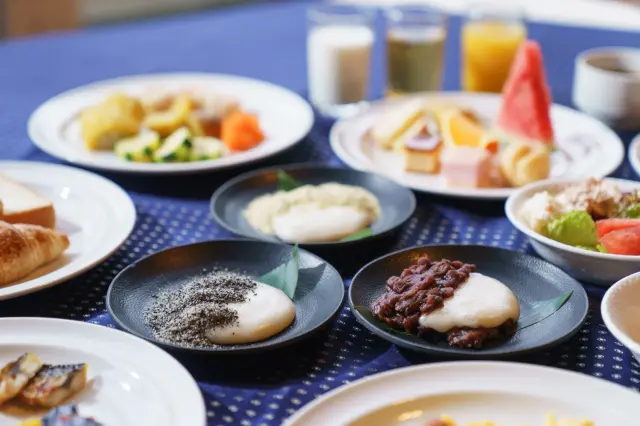 新潟産もち米を使った餅バイキングが評判の朝食