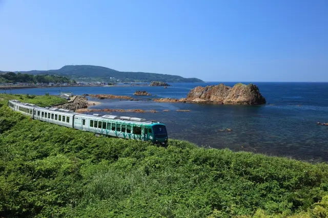 雄大な日本海の絶景が目の前に