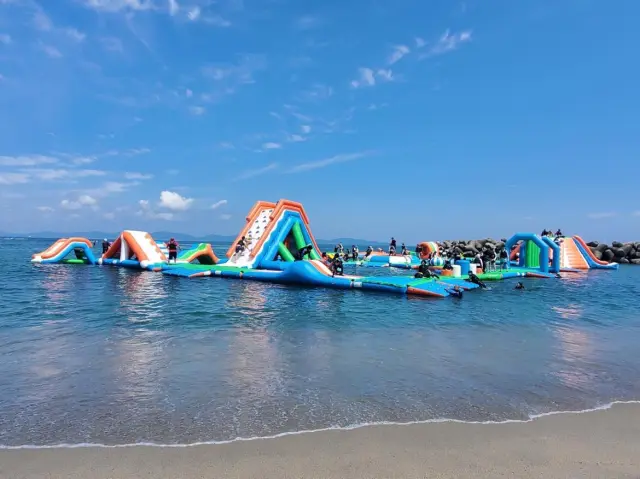 海上に登場するアスレチック「海皆-KAI・KAI-」