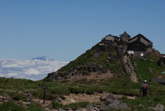 月山（月山神社）