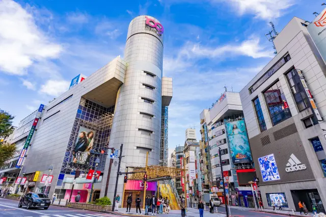 渋谷のトレンド発信拠点「SHIBUYA109」内にある