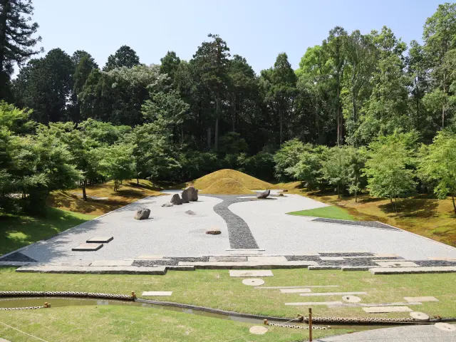 2025年春竣工公開の「神庭」