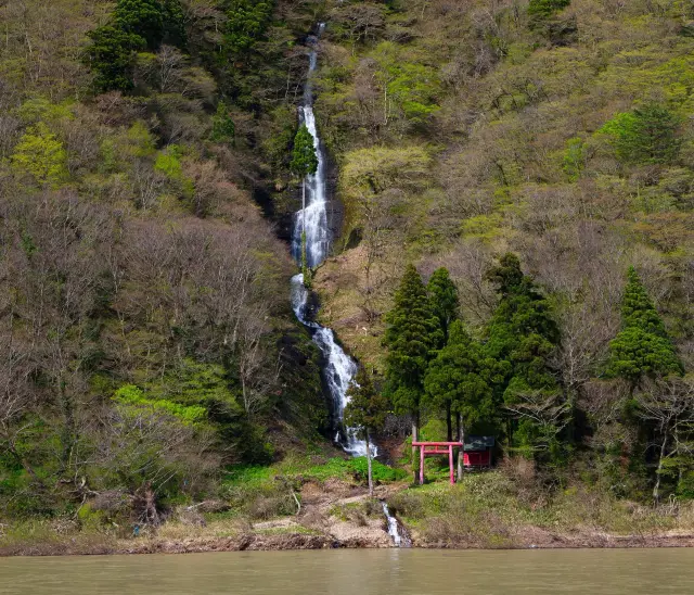 白糸の滝（山形県）