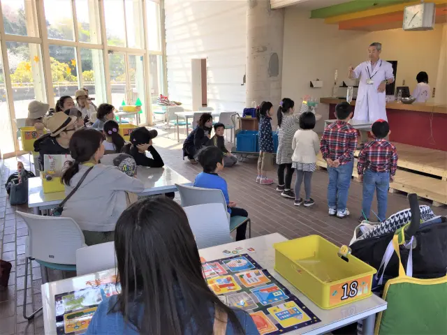 「サイエンスLABO」では楽しく科学を学ぶことができる