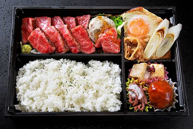 オリーブ牛の贅沢な味わいを弁当でも体験できる
(画像弁当は前日までの要予約品)