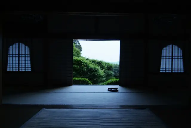 妙徳山 華厳寺（鈴虫寺）