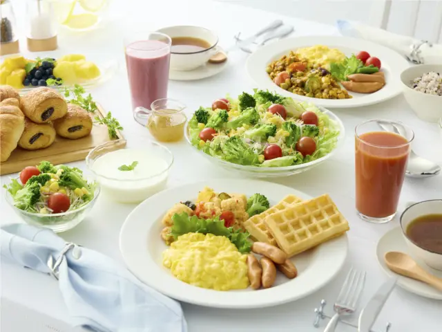 好きなものを自由に選べる朝食ビュッフェ