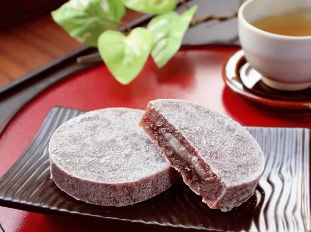 上品な甘さは緑茶との相性も抜群