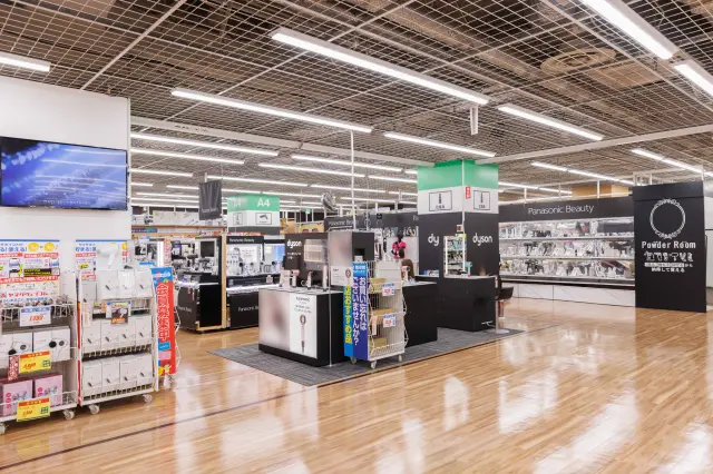 地下1階の理美容品コーナー