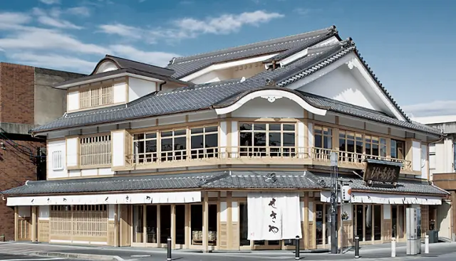 伊勢せきや本店2階にある歴史ある和食店