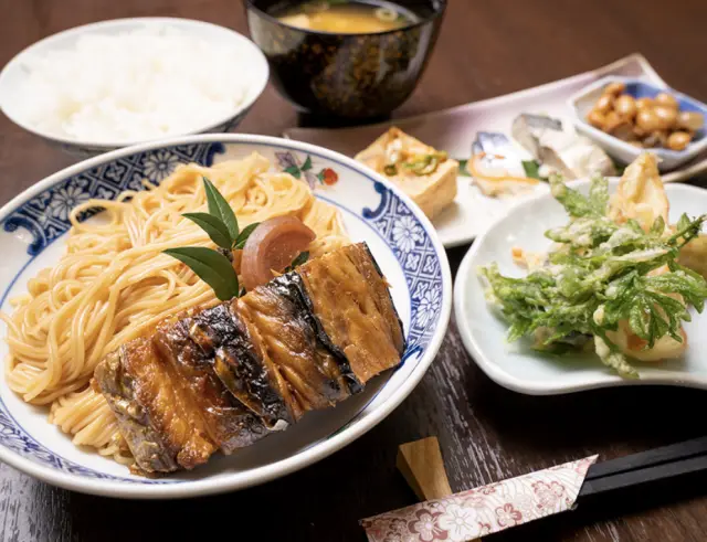 お食事 お酒処みちくさ