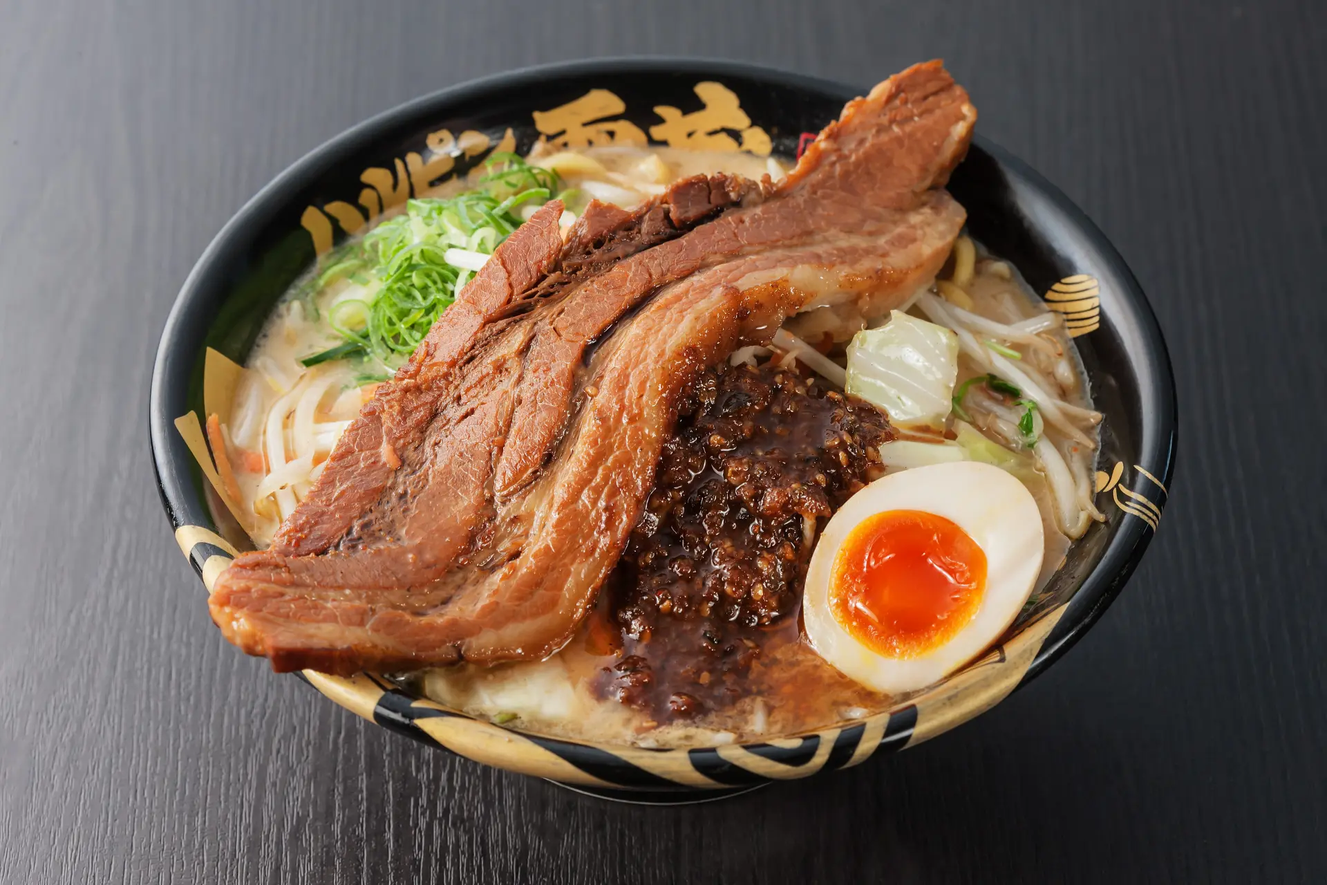 ハルピン味噌らーめん 雷蔵