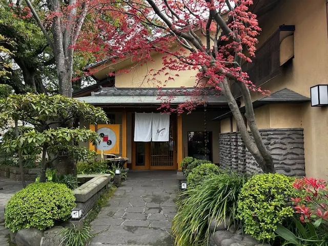 「いちにぃさん鹿児島本店」の外観