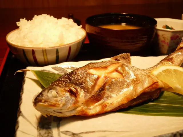 お土産とお食事の店 もりた