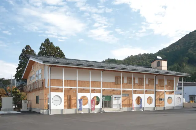 木造建築が目を惹く店舗