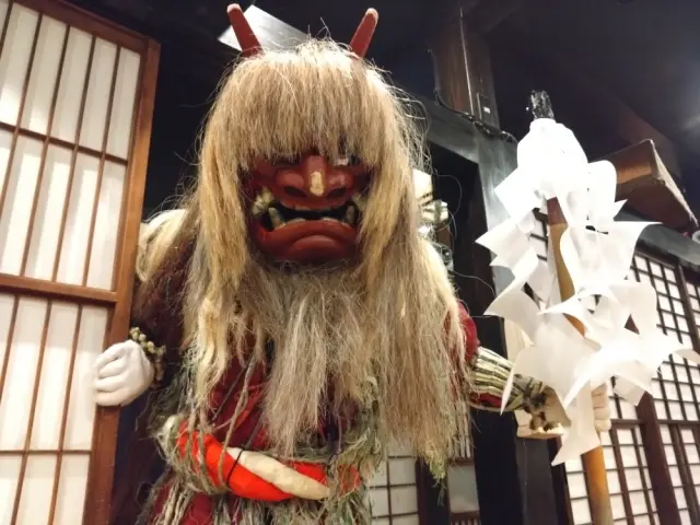 毎晩20時頃には店内になまはげ様が登場