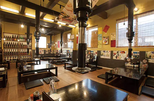 趣のある雰囲気が広がる店内