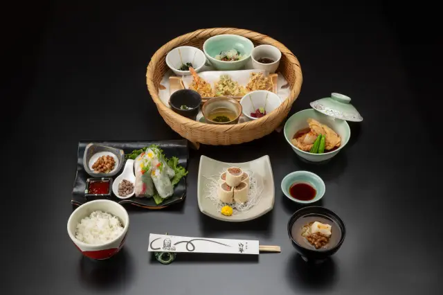 納豆を味わい尽くす「納豆会席」
