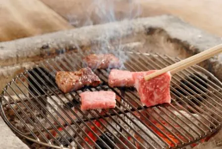 常陸牛の炭火焼き
