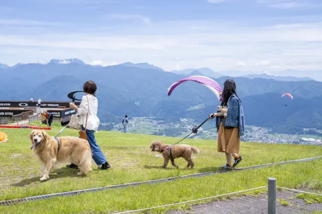愛犬と一緒に大自然が満喫できる「ペットフレンドリー」も