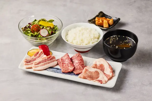 平日数量限定で提供される「日替わりランチ」