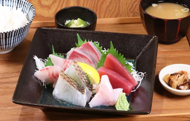 地魚刺身定食