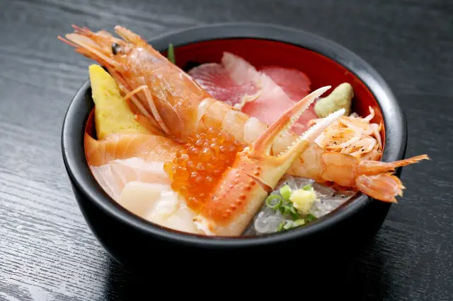 12種特上海鮮丼