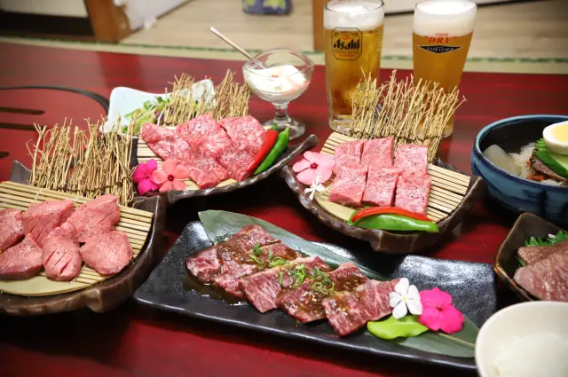 焼肉 ひふみ