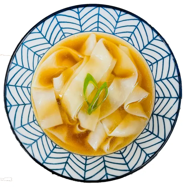 特製昆布だしを使用したきしめんの「かけ」